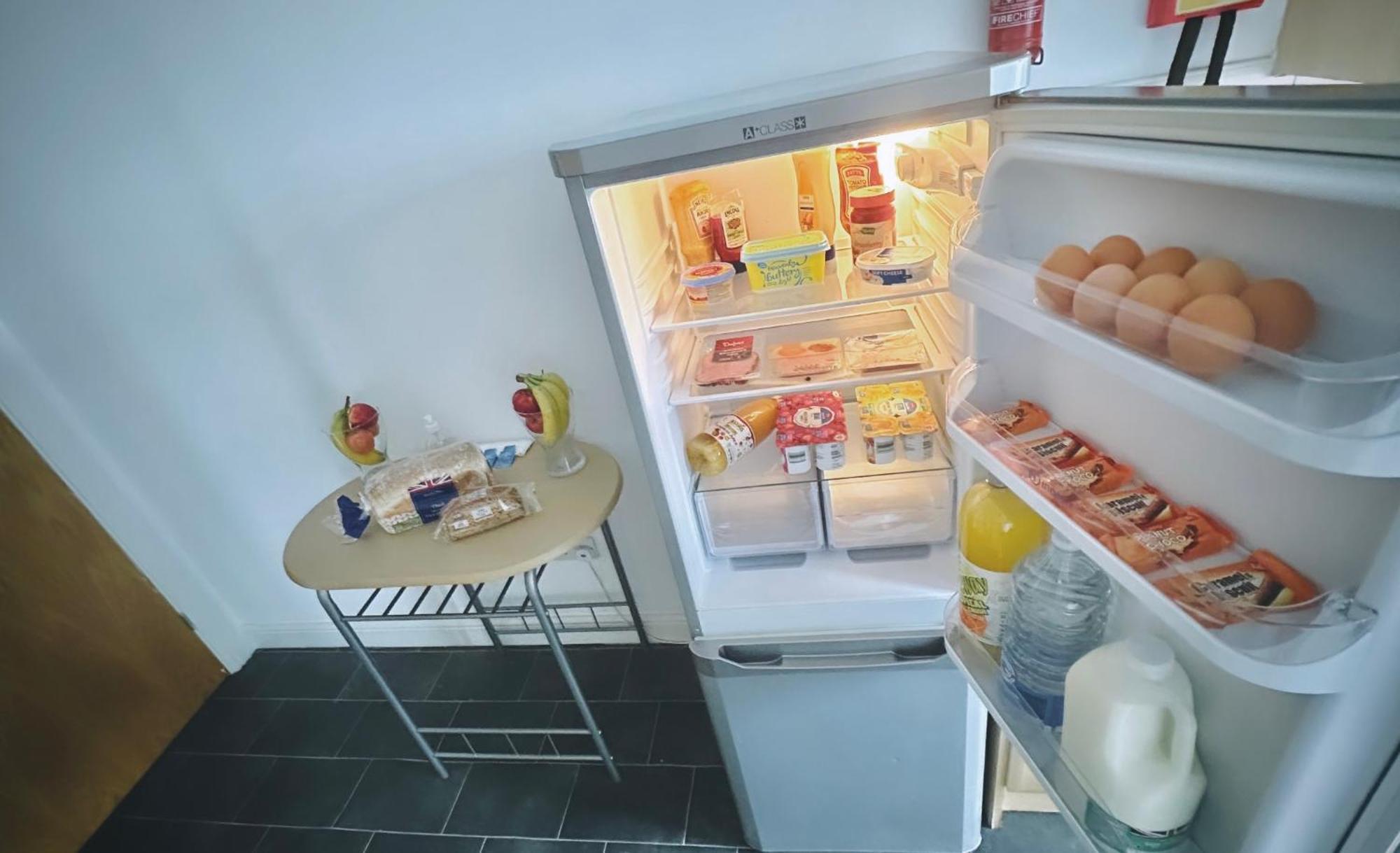 Unique View Of Anfield Stadium - Charming 2 Bedroom Apartment In Liverpool With Parking エクステリア 写真